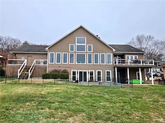 12 W St, Lake Lotawana, MO 64086