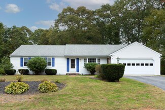 54 Washington Bursley Way, Centerville, MA 02632