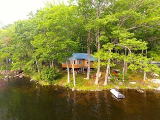 22 Spring Cove Ln, Gardiner, ME 04345