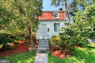 3601 Longfellow St, Hyattsville, MD 20782