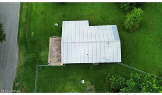3187 Big Ridge Rd, Diberville, MS 39540