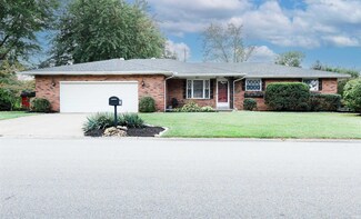7911 Owens Dr, Newburgh, IN 47630