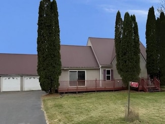 W5527 Apple Ave, Medford, WI 54451