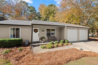 2839 Pine Meadow Dr, Marietta, GA 30066