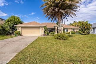 2216 SW 8th Ct, Cape Coral, FL 33991