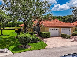 7087 Summer Tree Dr, Boynton Beach, FL 33437