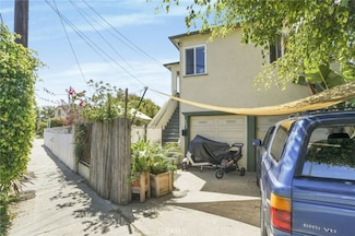 1136 Marco Place, Los Angeles, CA 90291