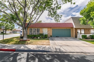 3879 Atlantis St, Las Vegas, NV 89121