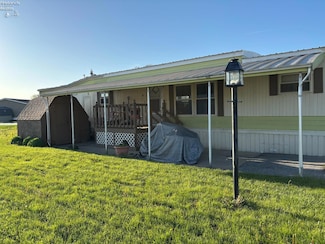 80 E Cedarwood Dr, Sandusky, OH 44870