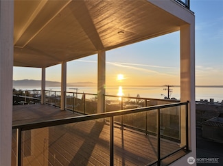 312 N State St Unit 101, Bellingham, WA 98225