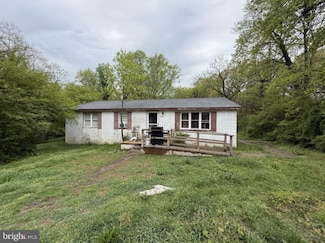 17367 Mount Zion Church Rd, Saint Inigoes, MD 20684