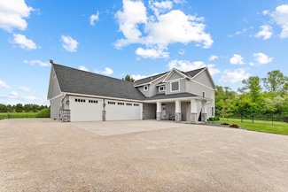 4163 Canary Rd, Grasston, MN 55030