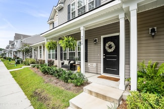220 Admiration Ave, Beaufort, SC 29906