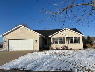 5511 Maryland St, Ames, IA 50014