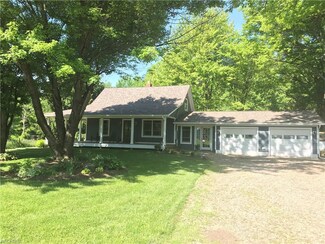 2581 Stroup Rd, Atwater, OH 44201