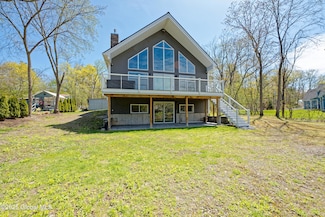119 Eastside Dr, Ballston Lake, NY 12019