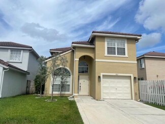 7917 Lakewood Cove Ct, Lake Worth, FL 33467