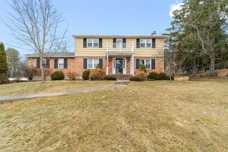 3745 Pheasant Ln, Endicott, NY 13760