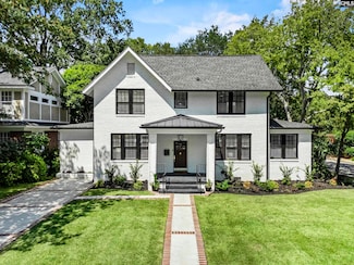 1731 Maplewood Dr, Columbia, SC 29205