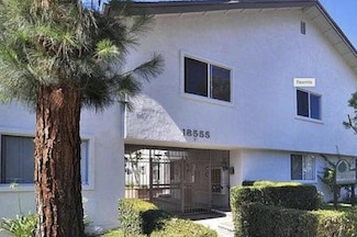 18555 Collins St Unit C8, Tarzana, CA 91356