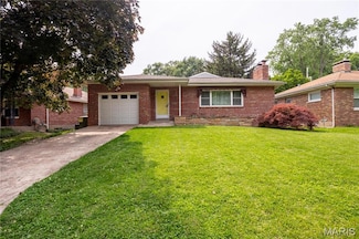 6417 Ruth Dr, Saint Louis, MO 63116