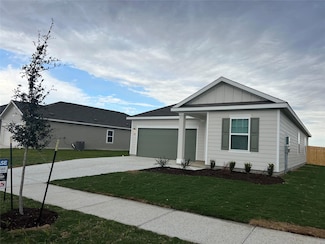 124 Rother Place, Taylor, TX 76574