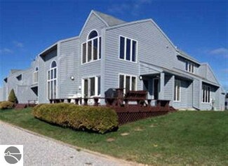 401 W Lake St Unit 28, Tawas City, MI 48763