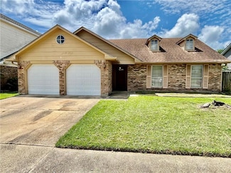 2067 Lafitte Dr, La Place, LA 70068