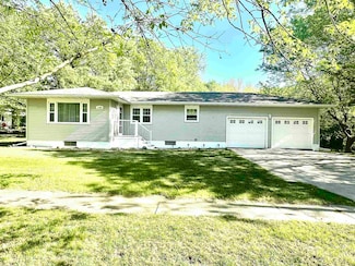1304 Ivy St, Stanton, NE 68779