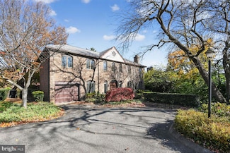 3227 Ellicott St NW, Washington, DC 20008