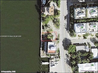 5500 N Ocean Dr, Hollywood, FL 33019
