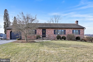 616 Georgetown Rd, Ronks, PA 17572