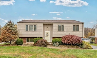 427 Stoneybrook Dr, Elizabeth, PA 15037