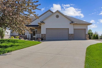 607 Hillview Dr Unit 607, Fairfax, IA 52228