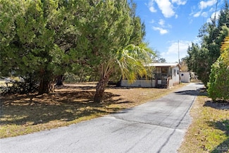 7000 W Pershing Dr, Homosassa, FL 34448