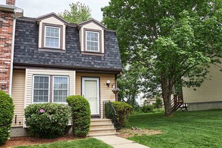 135 Forrest St Unit 4, Plaistow, NH 03865