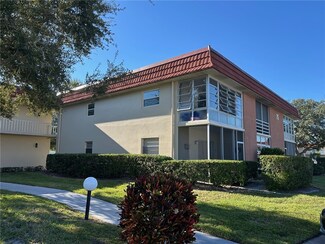 75 Royal Oak Ct Unit 206, Vero Beach, FL 32962