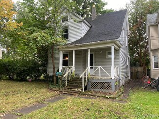 2731 Falls St, Niagara Falls, NY 14303