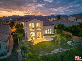 11760 N Ricasoli Way, Los Angeles, CA 91326
