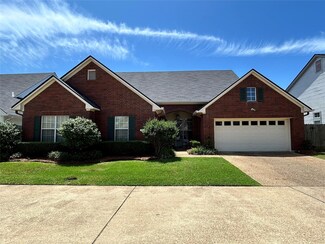 169 Vidor Ln, Shreveport, LA 71105