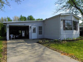 12221 Sandi Ln, Medway, OH 45341