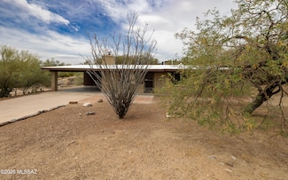 7911 N Hopdown Ave, Tucson, AZ 85741