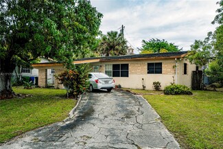 2741 SW 2nd Ct, Fort Lauderdale, FL 33312