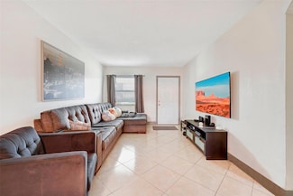 5461 W 24th Ave Unit 27, Hialeah, FL 33016