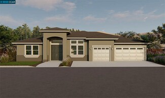 270 Eagle Nest Dr, Oakley, CA 94561