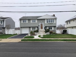 3340 Yost Blvd, Oceanside, NY 11572