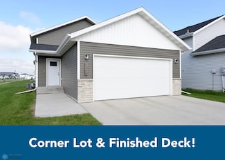 1040 Barnes Dr, West Fargo, ND 58078