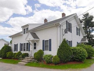 17 Parkers Ln Unit 2, Waltham, MA 02453
