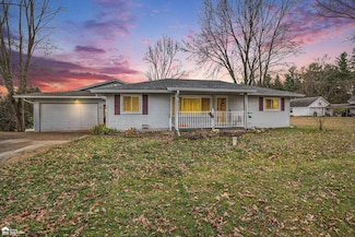 10187 Dodge Rd, Montrose, MI 48457