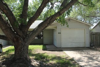 1607 E Fortuna St, Wichita, KS 67216